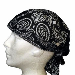 Skull Cap>Paisley Black